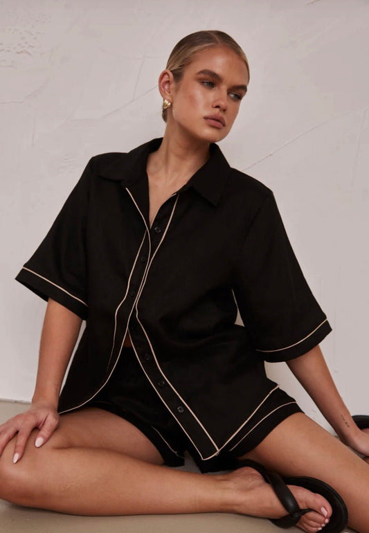 Black Cotton Shirt - La Femme Boutique
