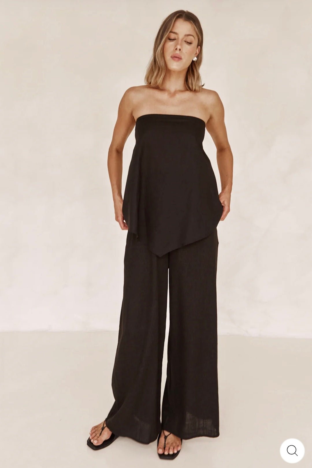 Black Crop Top - La Femme Boutique