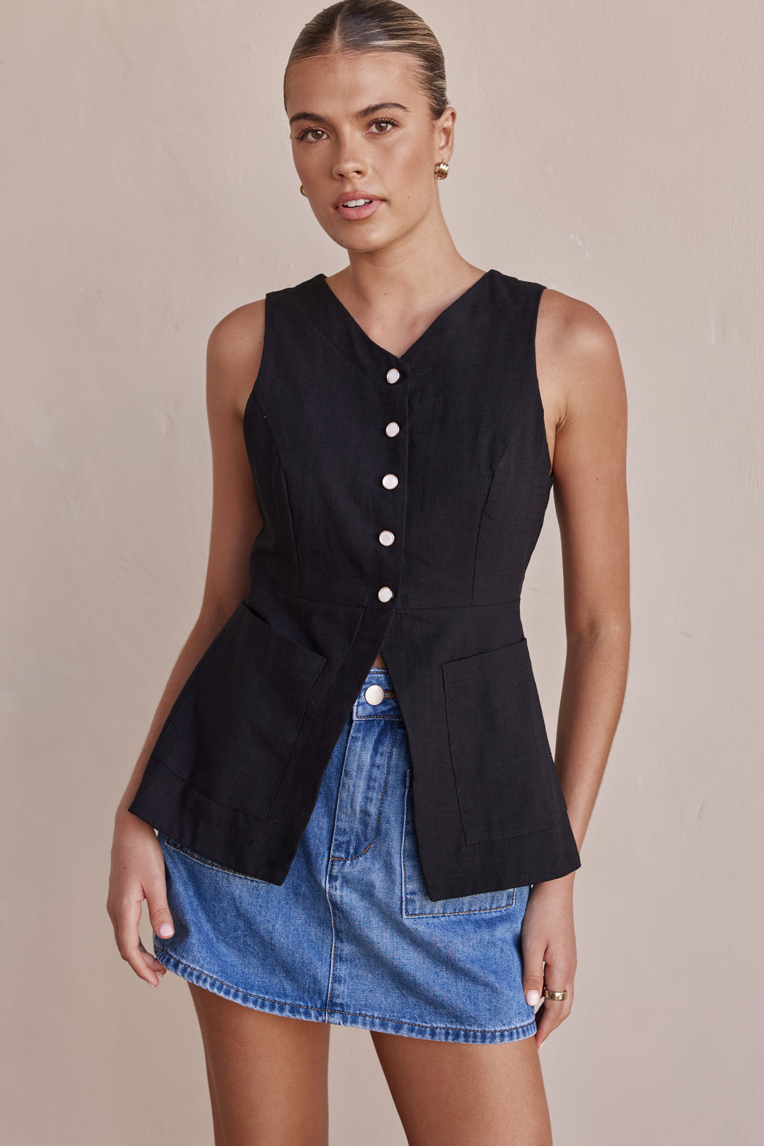 Black Vest – Sleeveless Design-0